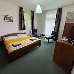 Lucni Dum Hotel 3*