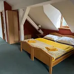 Lucni Dum Hotel 3*