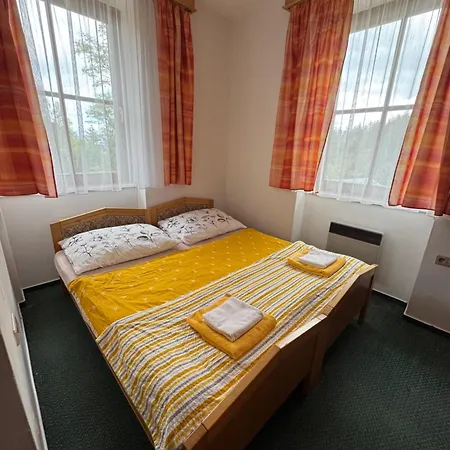 Lucni Dum Hotel 3*