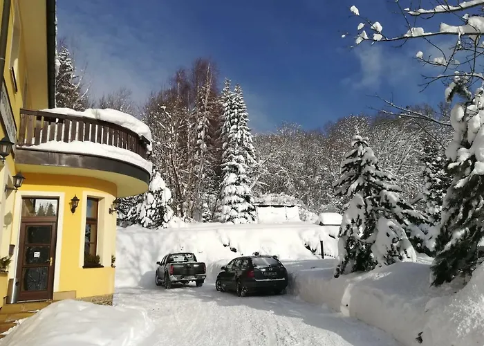 Lucni Dum Hotell Janske Lazne